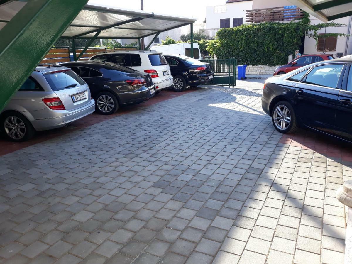 Apartmani Diana Biograd Na Moru Bagian luar foto